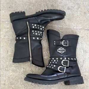 Harley Davidson motorcycle boots.